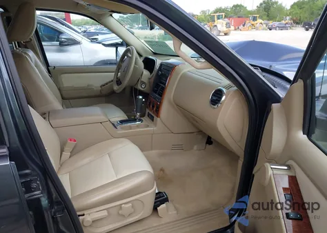 2010 Ford Explorer Eddie Bauer из США, поврежденный, VIN 1FMEU7EEXAUA73602